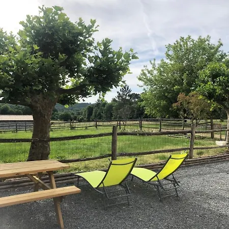 Les 4 Saisons: Beau Gite Au Calme, Foret, Proche A89 Et Bergerac